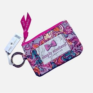 NEW Simply Southern Key ID Holder, Floral Pattern